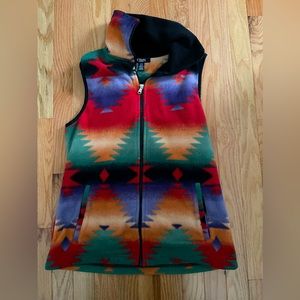 Chaps Southwest/Aztec fleece vest, great condition. Size M